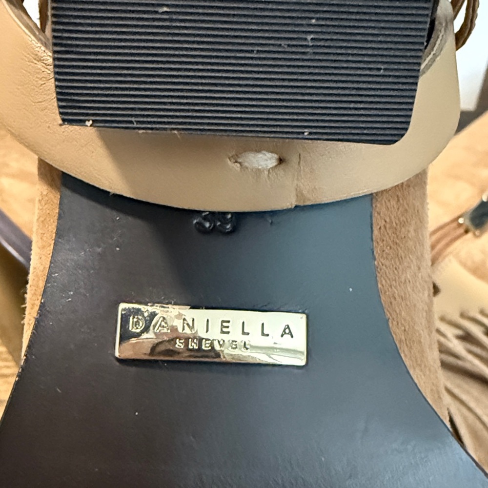 Daniella Shevel NY Tan Suede Knee-High Women's Boots Sz 39 NEW $995 Gorgeous! - Picture 9 of 10
